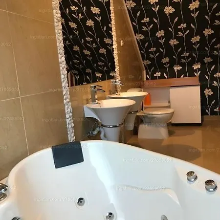 Elizabet Apartmanhaz *