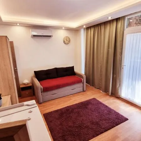 Elizabet Apartmanhaz Apartment