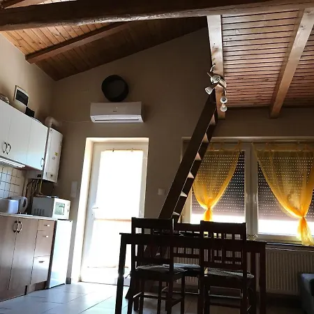 Elizabet Apartmanhaz Hajduszoboszlo